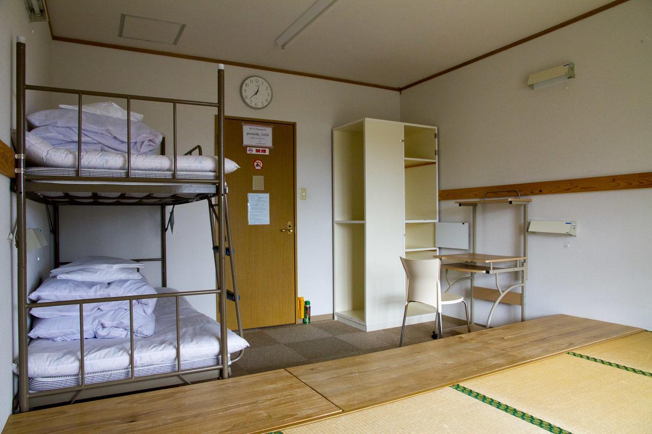 Yakushima Youth Hostel Exterior foto
