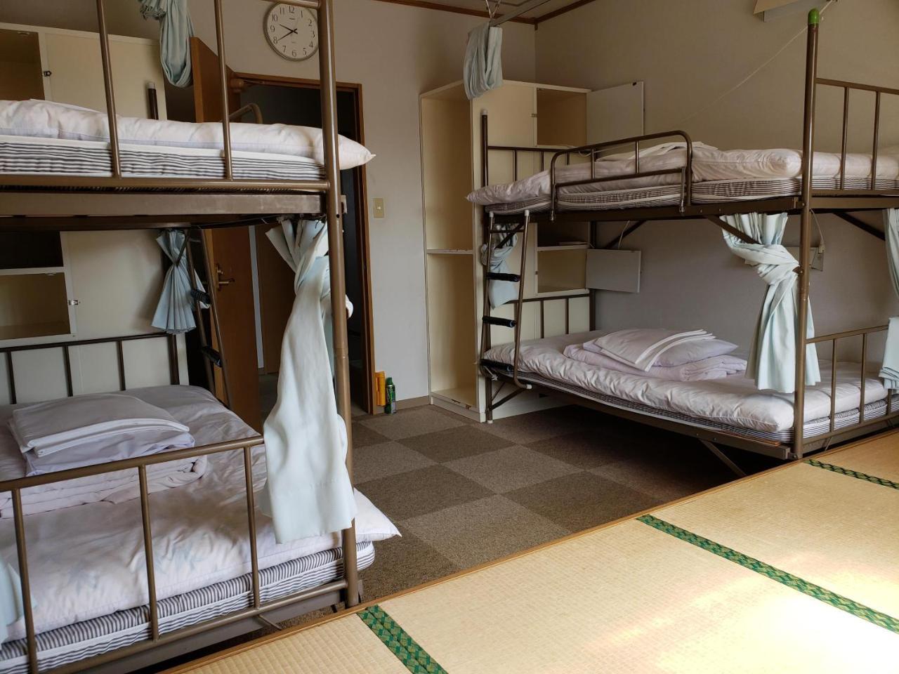 Yakushima Youth Hostel Exterior foto